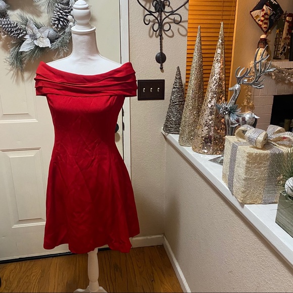 Vintage Burgundy Ann Taylor Tahari Vintage Midi - Picture 4 of 12